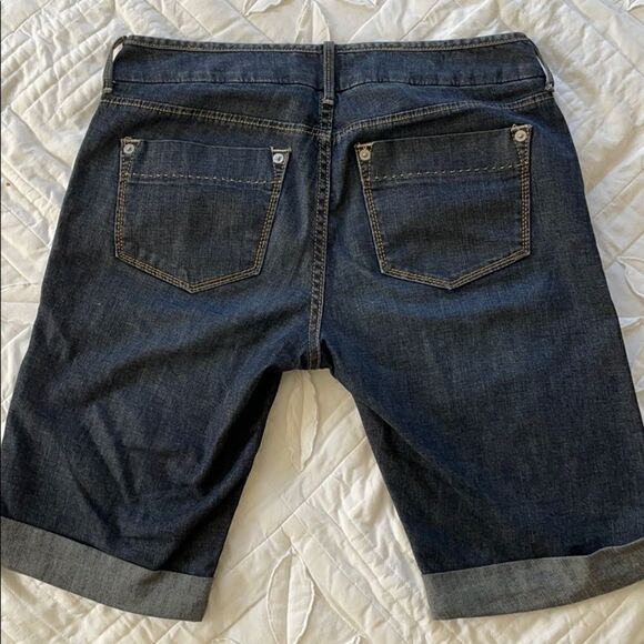 Banana Republic Denim Shorts - Picture 4 of 6